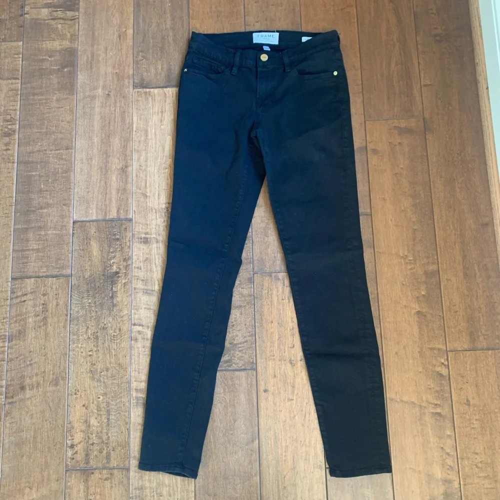 Frame Denim Le Skinny de Jeanne Black Jean 25